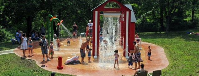 Round Hill Park Facilities