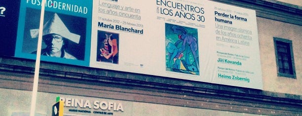 พิพิธภัณฑ์ศิลปะเรย์นา โซเฟีย is one of Madrid.