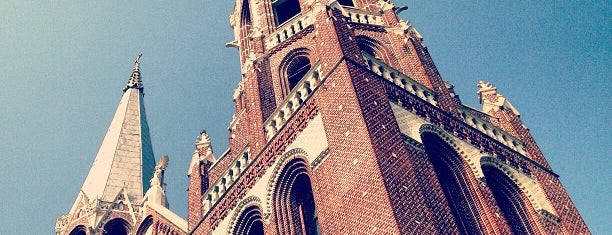 St. Mary Cathedral Church is one of Fred'L 님이 좋아한 장소.
