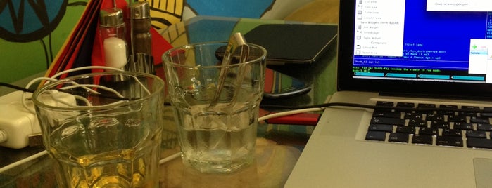 Хундертвассер / Hundertwasser is one of Всякое.