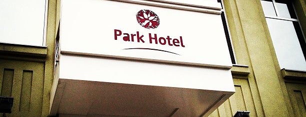 Park Hotel is one of Отели Днепропетровска.