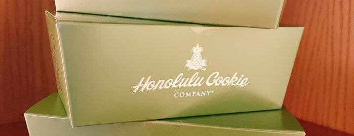 Honolulu Cookie Company is one of Tempat yang Disukai Christoph.