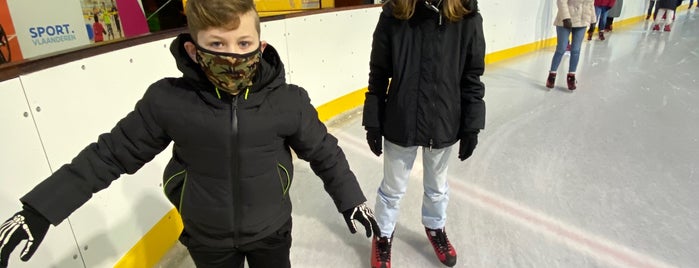 Schaatsbaan Liedekerke is one of bekende plaatsen.