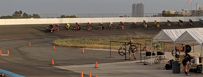 San Diego Velodrome is one of สถานที่ที่ Scott ถูกใจ.