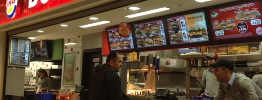 Grossmall Burger King is one of สถานที่ที่ zeka karşıtı ถูกใจ.