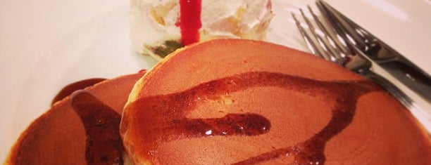 Pancake Parlor Fru-Full is one of Locais salvos de Jae Eun.
