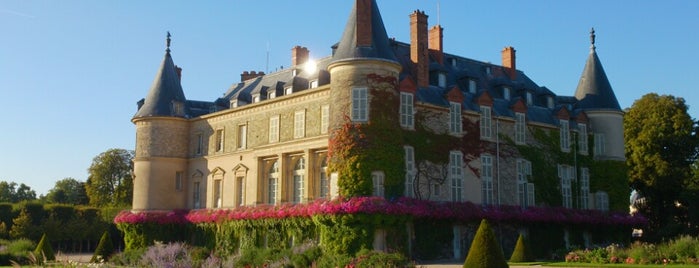Château de Rambouillet is one of Île-de-France.