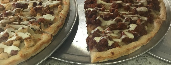 Pronto Pizza is one of Jason : понравившиеся места.