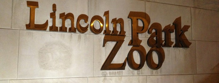 Lincoln Park Zoo- Edible Gardens is one of Must Visit.