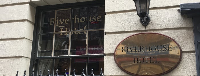 River House Hotel is one of Posti che sono piaciuti a georg.