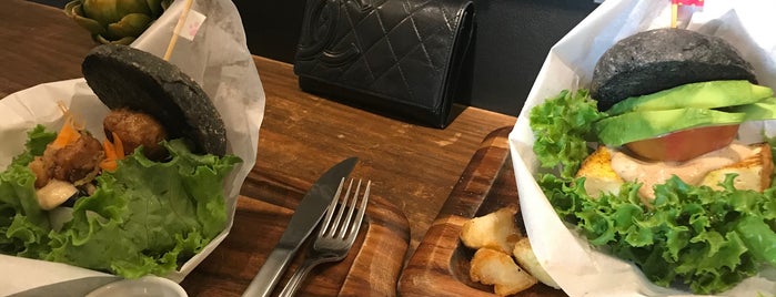 veganic to go is one of 菜食できる食事処 Vegetarian Restaurant.