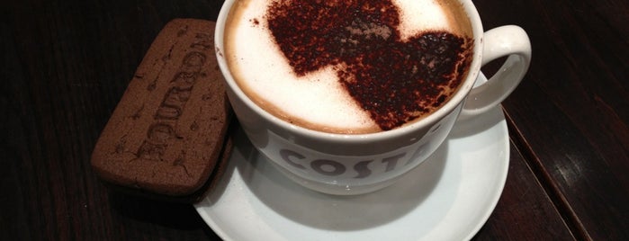 Costa Coffee is one of Lugares favoritos de Patrick James.