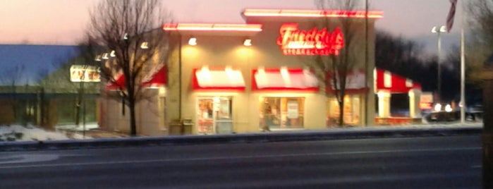 Freddy's Frozen Custard & Steakburgers is one of Restaurants I Been To.