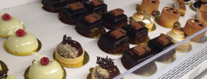 Vanille Patisserie is one of Locais curtidos por Rick.