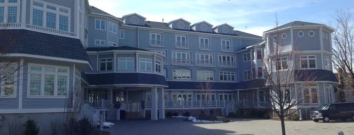 Madison Beach Hotel, Curio Collection By Hilton is one of CT Food to Try (casual).