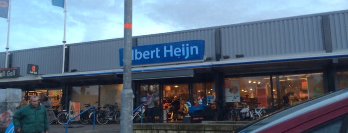 Albert Heijn is one of สถานที่ที่ Carny ถูกใจ.