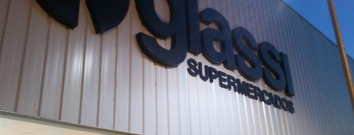 Giassi Supermercados is one of Tempat yang Disukai Cristiane.