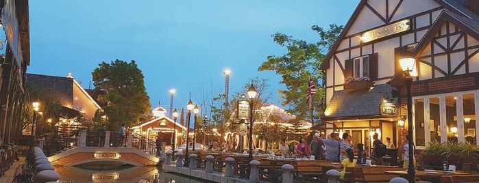 ชอคโกแลต วิลล์ is one of Thailand: Restaurants ,Beaches and Attractions.