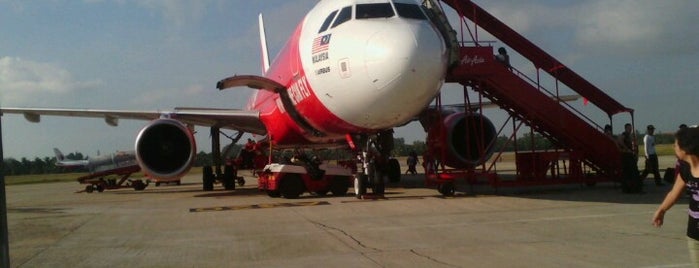 Sultan Ismail Petra Airport (KBR) is one of 空港 AIRPORTs.