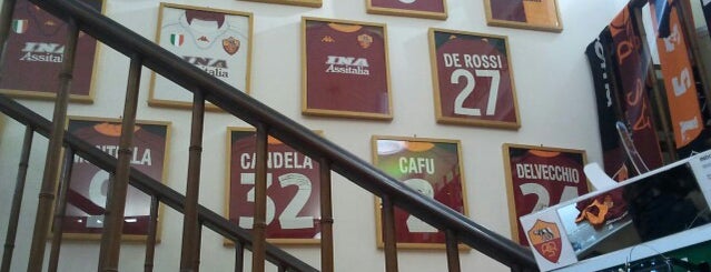 AS Roma Store is one of Roma.
