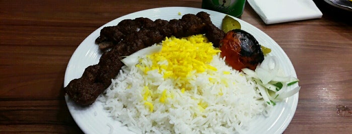 رستوران پدر سالار | Pedar Salar Restaurant is one of My FaVoRiTe PLaCeS . . ..