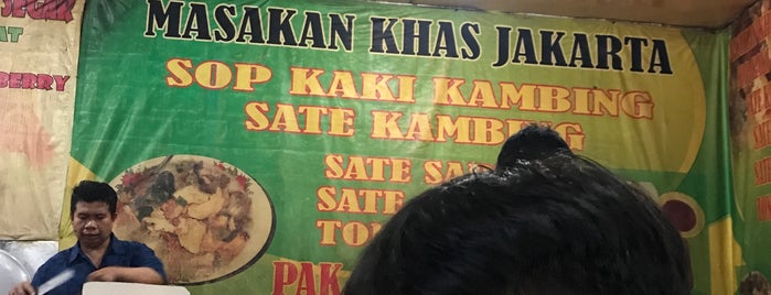Sop kaki & sate kambing Pak Kumis 99 is one of my list.