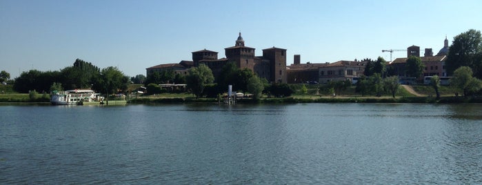 Lungolago Dei Gonzaga is one of Mantova.