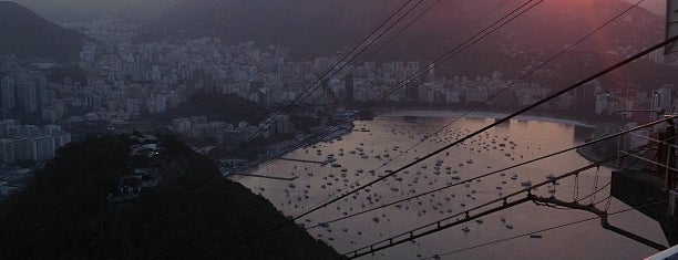 Mirante do Pão de Açúcar is one of Pontos Turísticos.