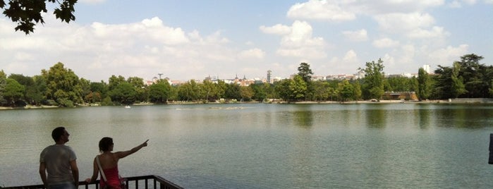 Lago de la Casa de Campo is one of Parques Ocultos de Madrid.