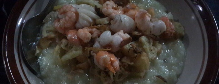 Nasi Gila - Radio Dalam is one of Favorite Food.