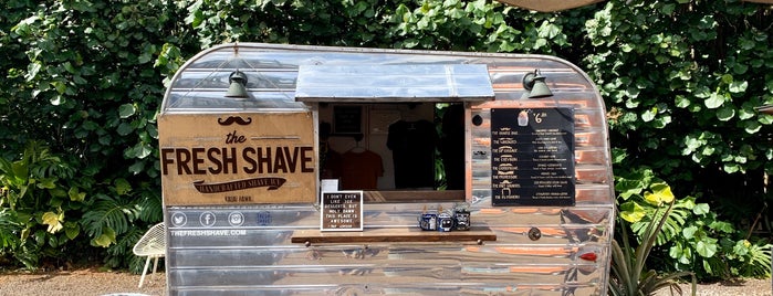 The Fresh Shave is one of Locais salvos de April.