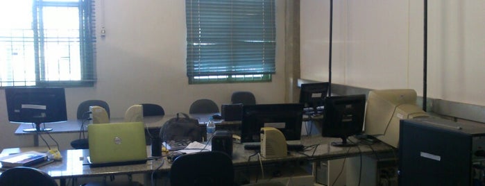 Laboratório de Engenharia de Software - UFU is one of Dia a dia em UDI.