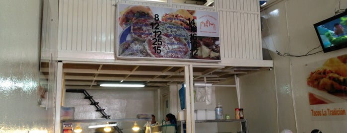 Tacos La Capilla is one of Ademirさんのお気に入りスポット.