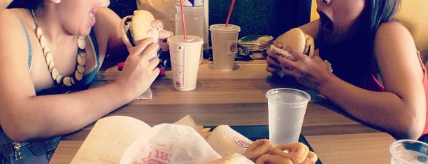 Burger King is one of Posti che sono piaciuti a Chanine Mae.