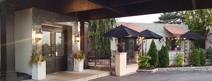 La Scala Italian Bistro is one of dine originals columbus.