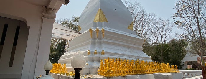 พระธาตุศรีสองรัก is one of เลย, หนองบัวลำภู, อุดร, หนองคาย.