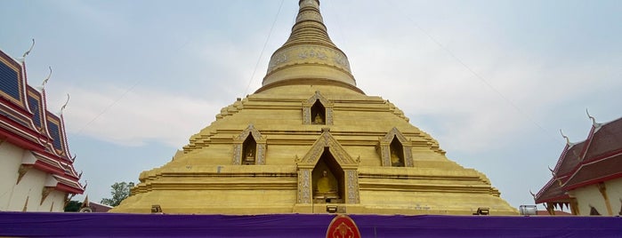 วัดพระบรมธาตุ ต.นครชุม จ.กำแพงเพชร is one of temple.