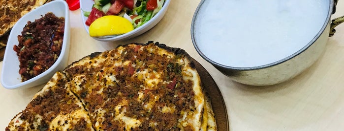 Yasemin Pide ve Lahmacun Salonu is one of Zelallimさんの保存済みスポット.