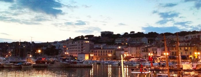 Port de Cassis is one of Marseille 🇫🇷.