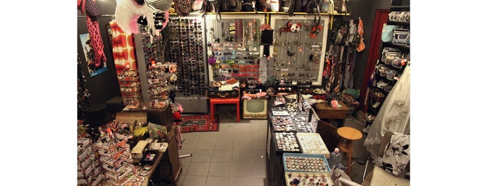 Szputnyik shop - Bazaar is one of Budapest.