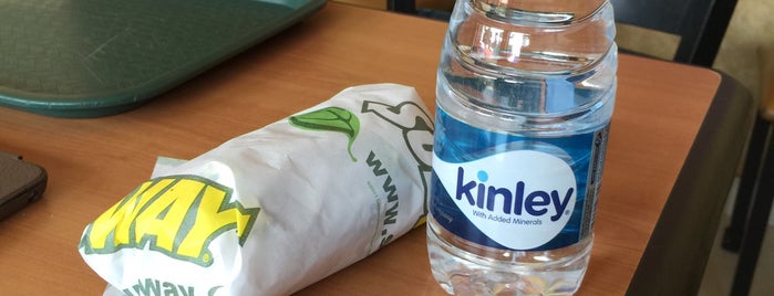 Subway is one of Ankitさんのお気に入りスポット.