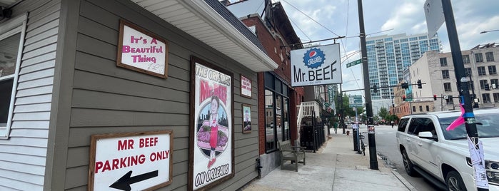 Mr. Beef is one of Must-visit Food in Chicago.