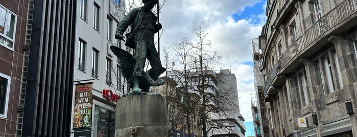 Münsterplatz is one of To do in Bonn.