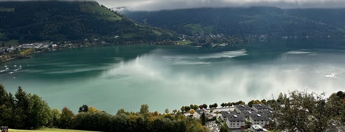 Hotel Stadt Wien Zell am See is one of Zell am See.