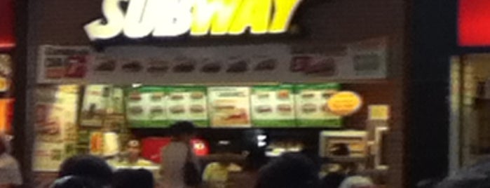 Subway is one of Lucasさんの保存済みスポット.