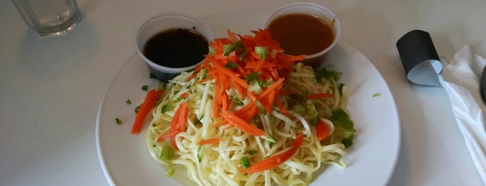 Grace's Asian Fusion Cafe is one of Manhattan's Best Lunch Spots.