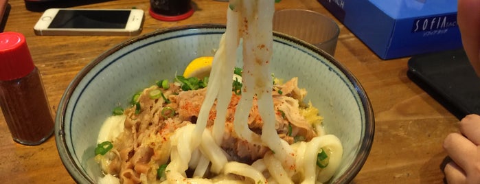 手打ちうどん 菜の家 is one of 別子翠波はな街道 Category:drive,sightseeing,gourmet.