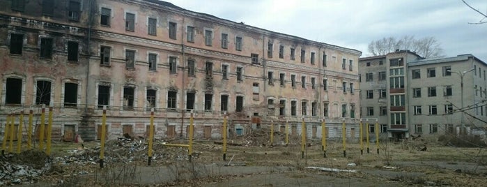 Томский военно-медицинский институт (военный городок ТВМедИ) is one of Lugares favoritos de Kolyamba.