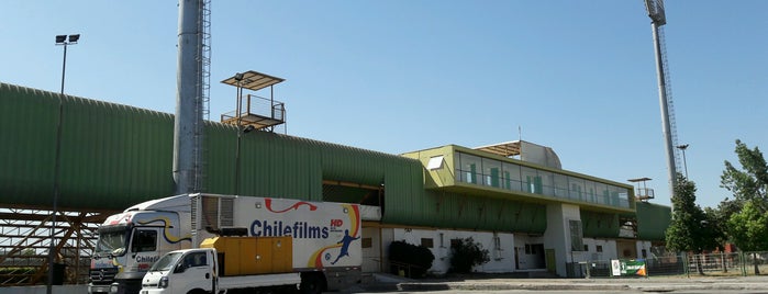 Estadio Municipal de La Pintana is one of Estadios.