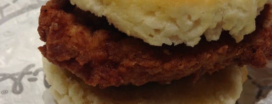 Chick-fil-A is one of Leigh 님이 좋아한 장소.